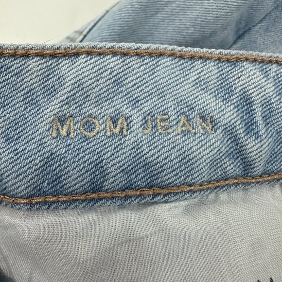 American Eagle Mom Jeans Distressed Women's size 6 Long Light Blue Denim jeans - Picture 3 of 5